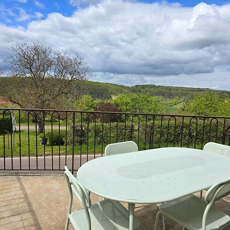 Vézelay Gite Au Pied De La Colline מראה חיצוני תמונה